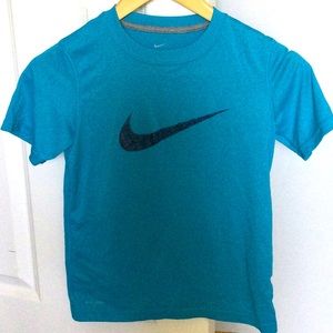 Boys shirt Nike